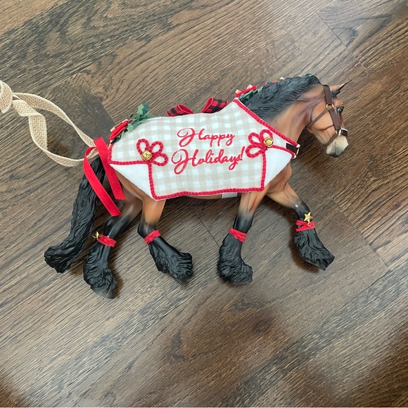 Other Yuletide Greetings Ardennes Draft Breyer 220 Holiday Horse